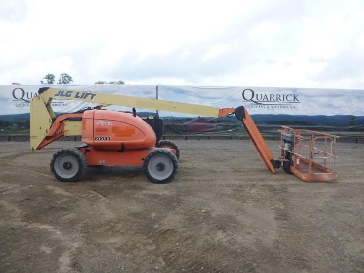 2013-jlg-600aj-image-1
