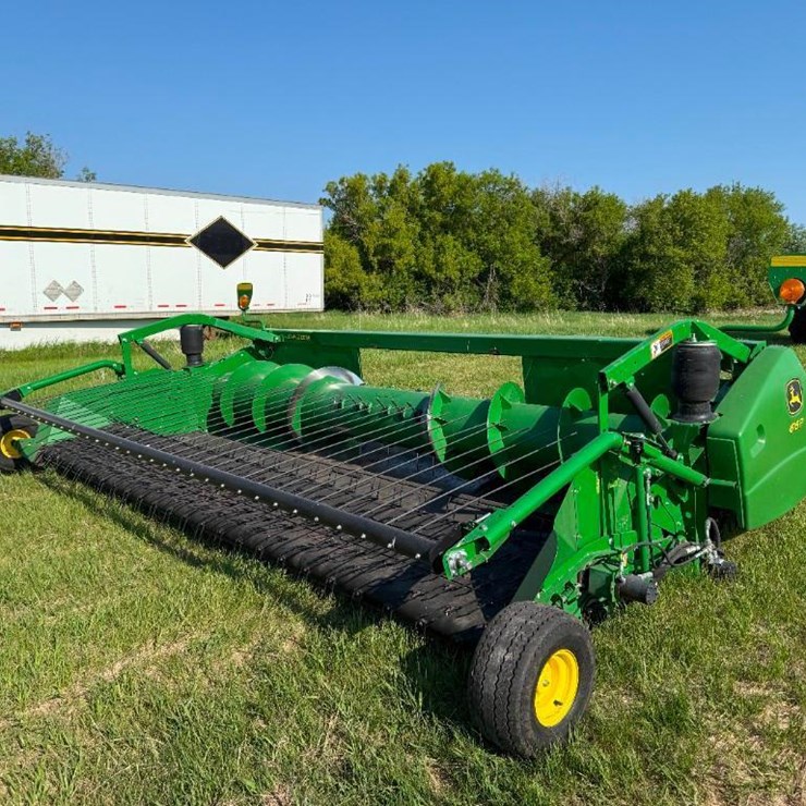 2016 JOHN DEERE 615P
