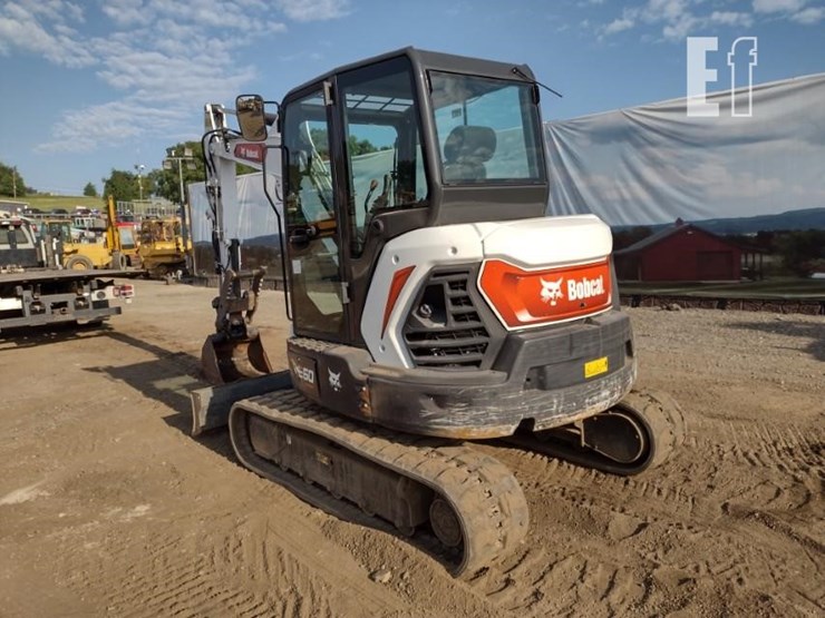 2021-bobcat-e60-image-50