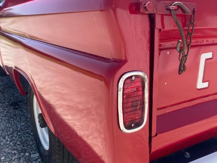 1965-chevrolet-c20-image-9
