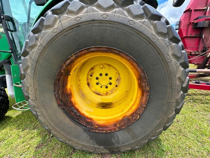 2004-john-deere-6220-image-19