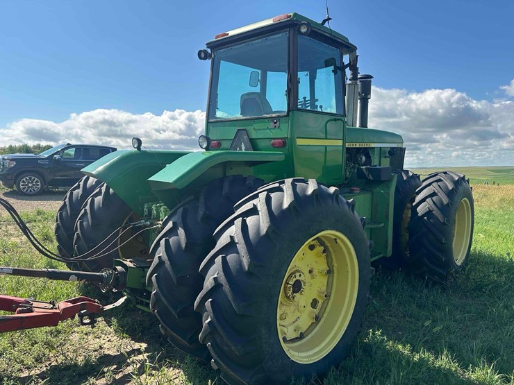 john-deere-8430-image-6