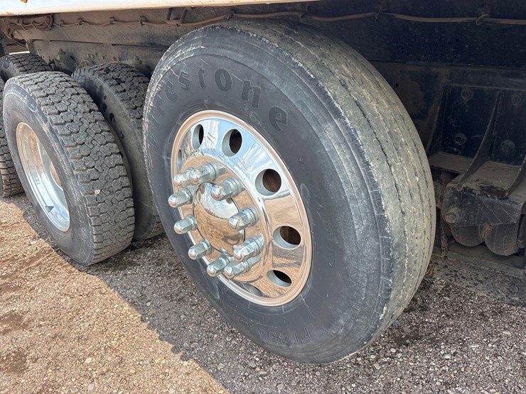 2003-kenworth-t800-image-35