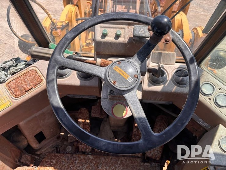 1989-caterpillar-it28b-image-64