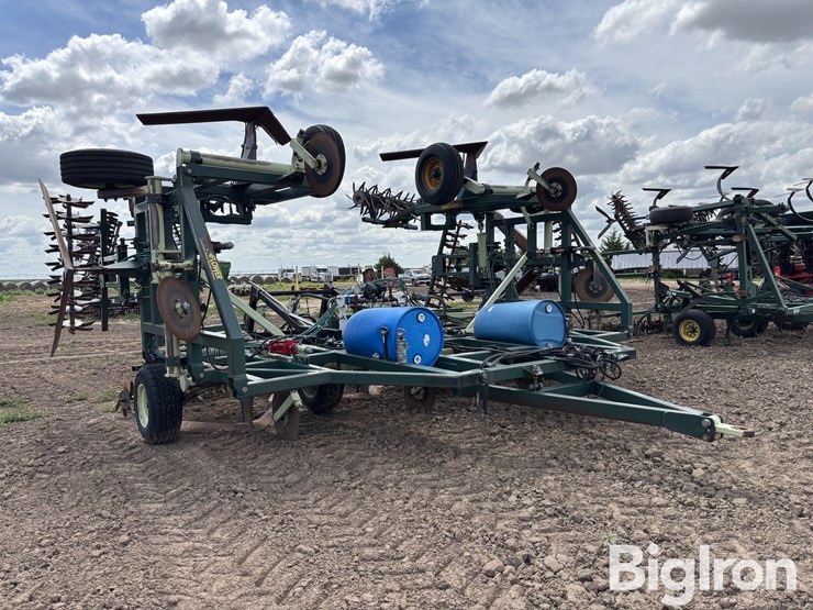 sunflower-7x6-blade-sweep-plow-image-3