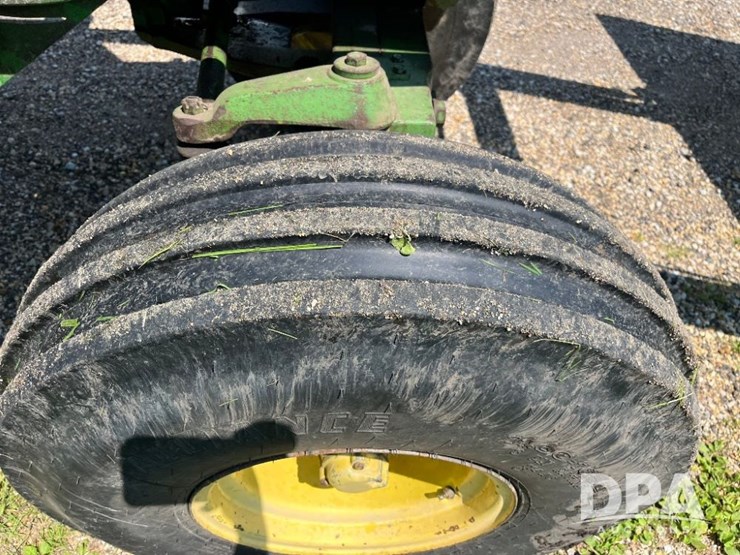 john-deere-4630-image-29