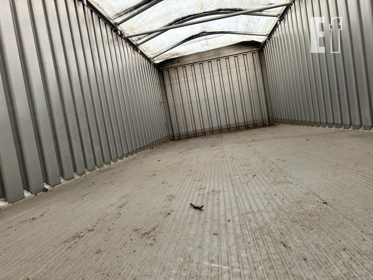 2001-freightliner-fld120-image-47