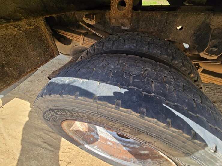 2014-dodge-ram-5500-image-30