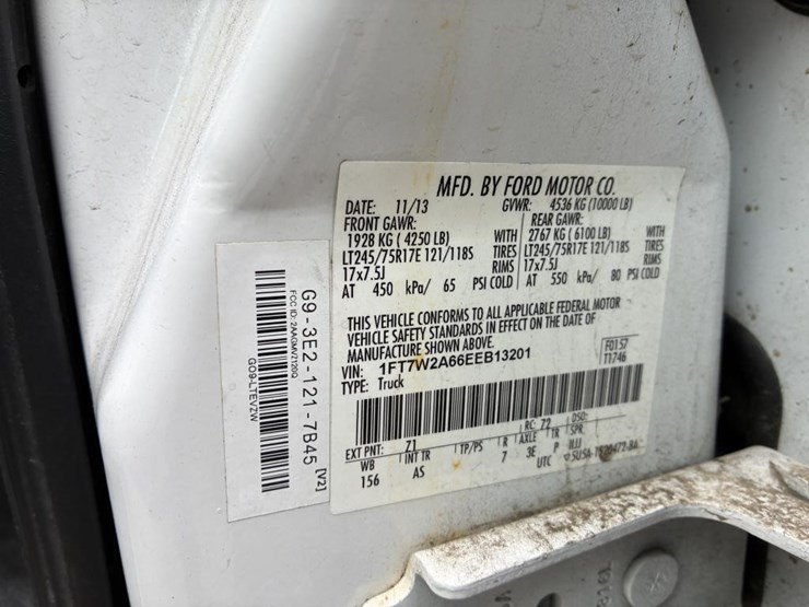 2014-ford-f250-image-16