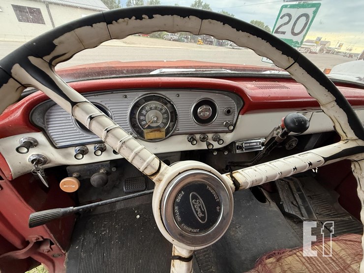 1966-ford-f600-image-9