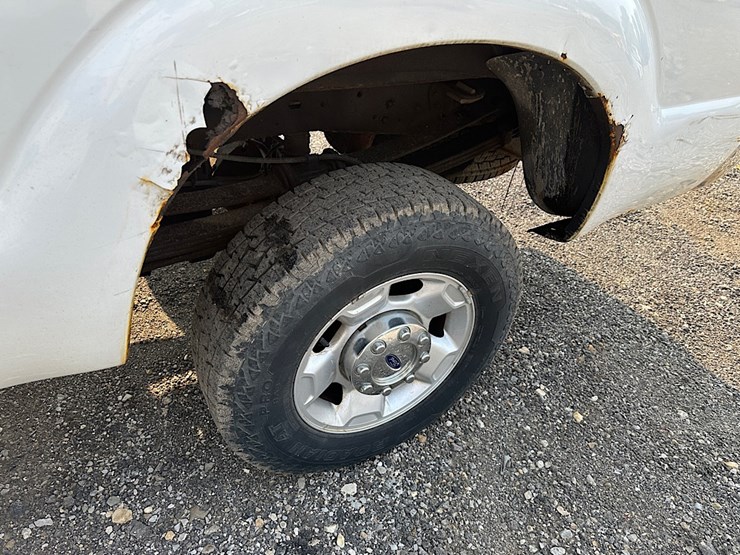 2012-ford-f350-image-18