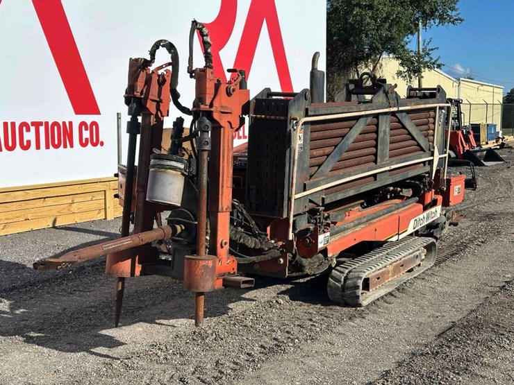 2001-ditch-witch-jt1720-image-3