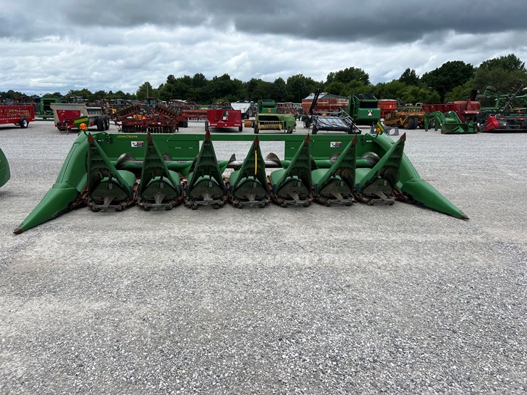 2008-john-deere-608c-image-2