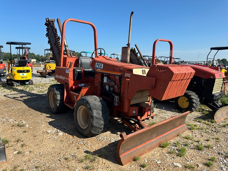 ditch-witch-5110dd-image-2
