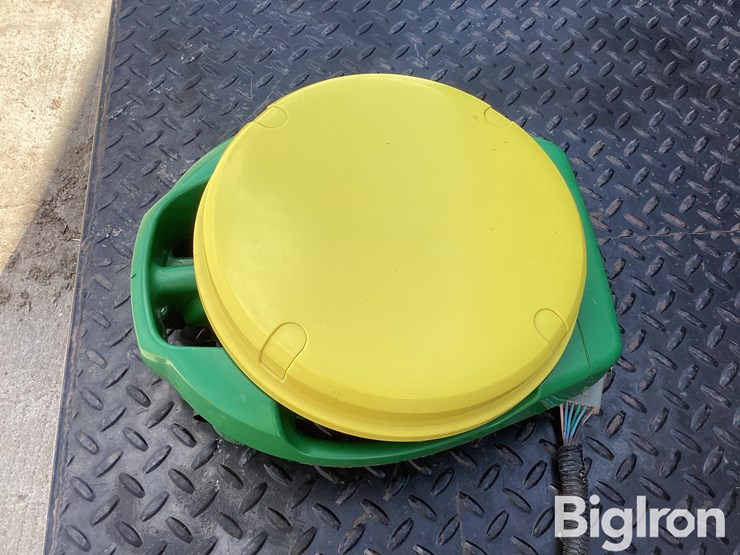 john-deere-starfire-7000-gps-globe-image-9