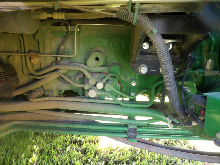 2019-john-deere-5090e-image-18