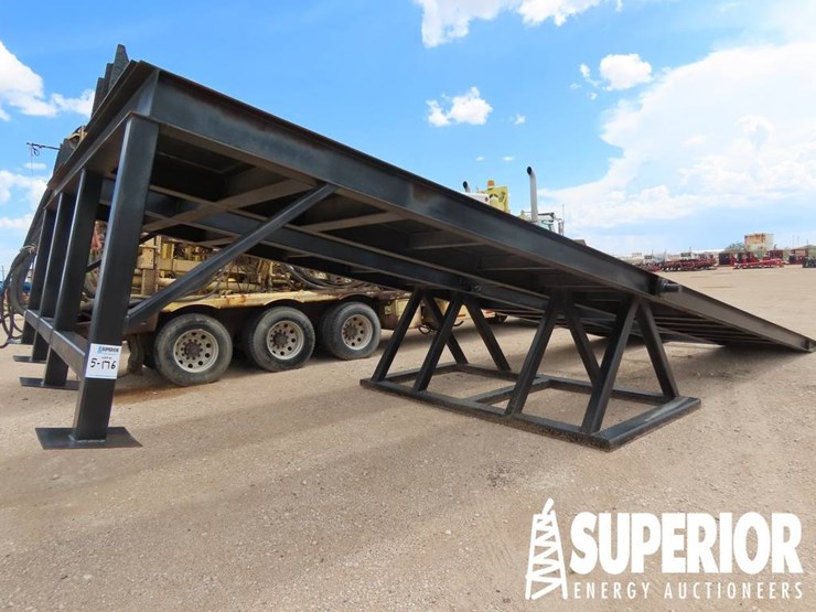 (5-176)-57"h-x-12'w-x-53'l-truck/equipment-tilting-image-1