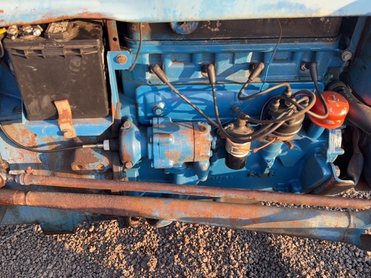 ford-2000-image-14