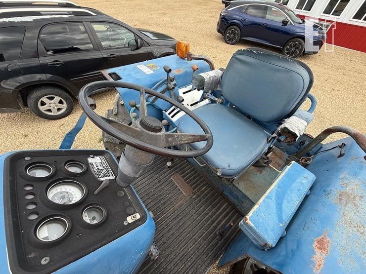 ford-7700-image-11
