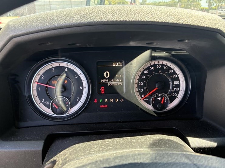 2016-dodge-ram-1500-image-14