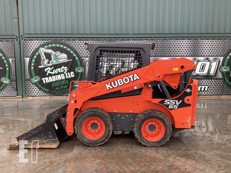 2017-kubota-ssv65-image-1