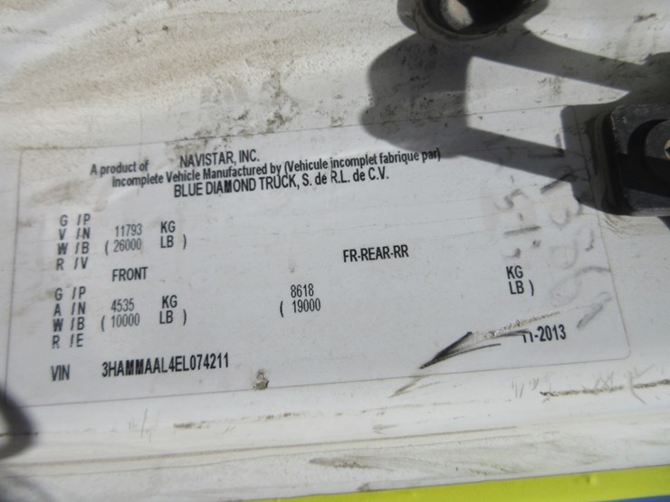 2014-international-durastar-4300-image-21