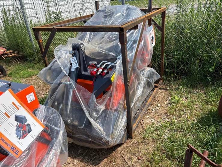 tpm-t460-stand-on-skid-steer-loader-image-2