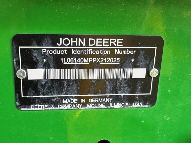 2024-john-deere-6140m-image-17