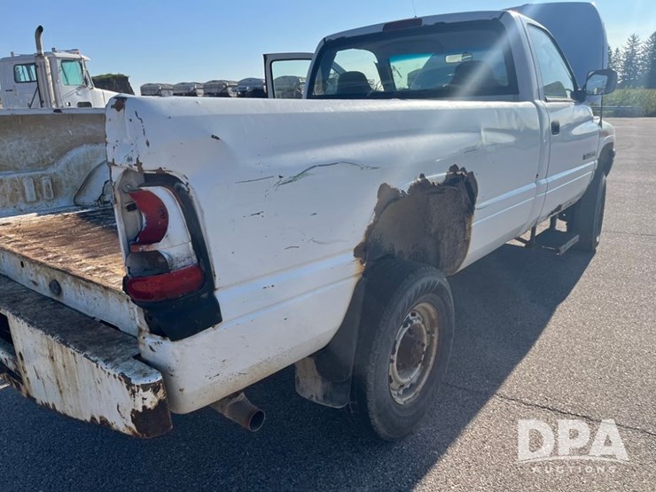 1995-dodge-ram-2500-image-34