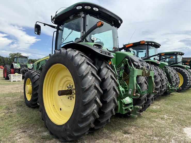 2014-john-deere-8270r-image-10
