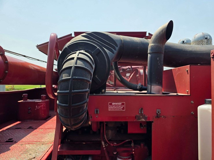 2002-case-ih-2388-image-46