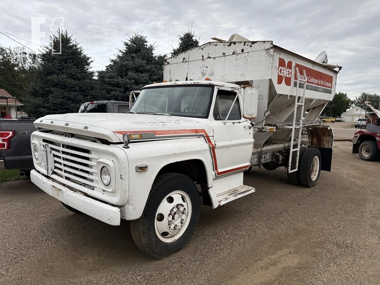 1968-ford-f600-image-1