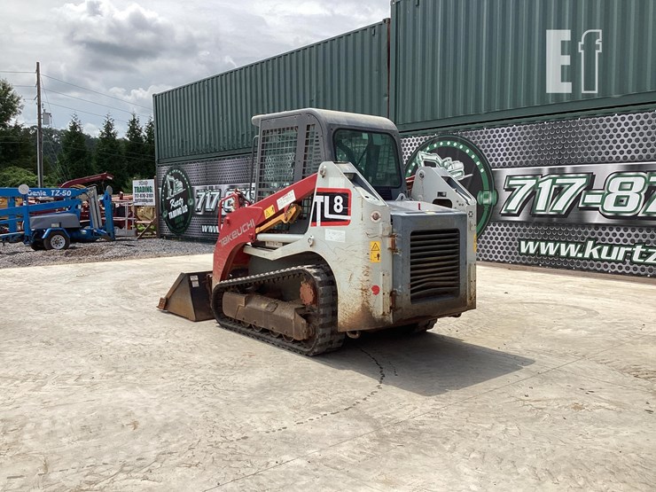 2019-takeuchi-tl8-image-3