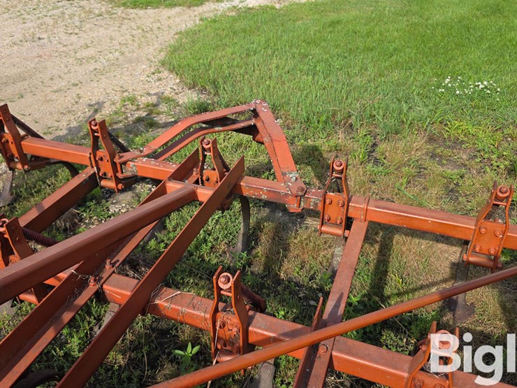 case-1200m-field-cultivator-image-20