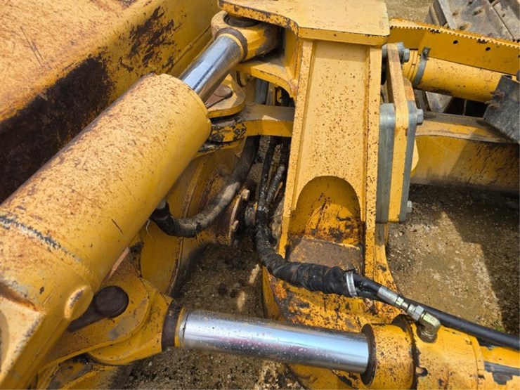 deere-750j-lgp-image-23