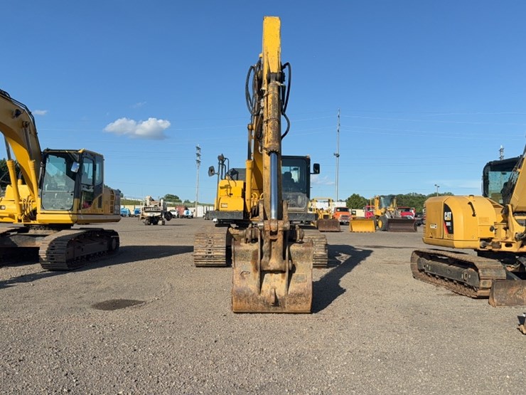 komatsu-pc290-lc-image-2