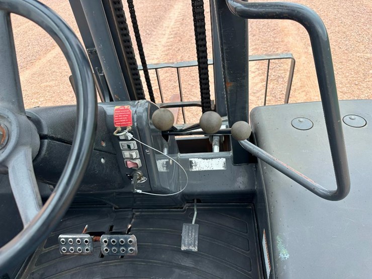 2019-case-588h-image-38