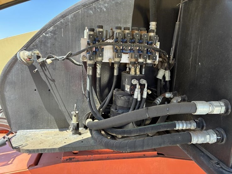 2007-jlg-400s-image-15