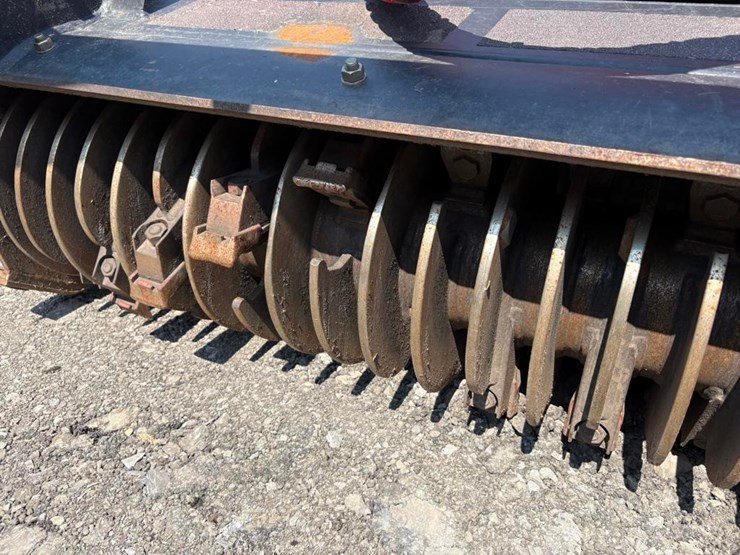 2022-lamtrac-ltr6160t-image-16