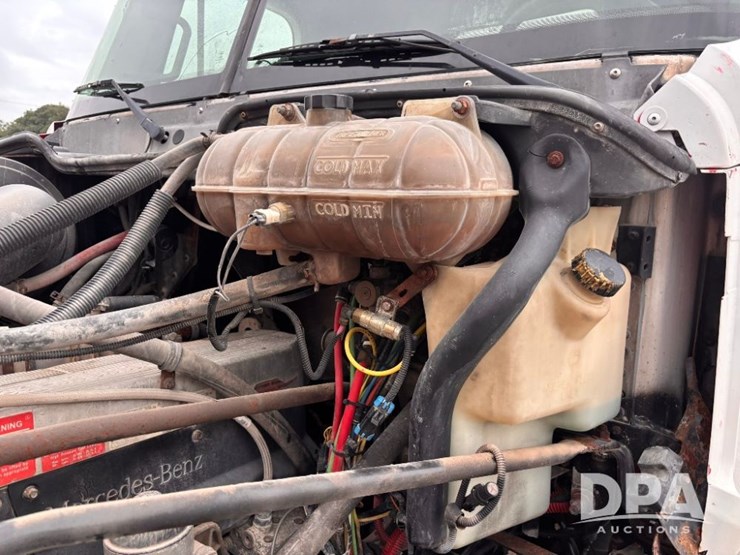 2006-freightliner-columbia-truck-(gp11007,-unit-345)-image-57