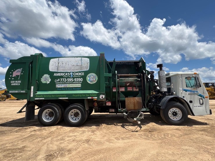 2015-mack-leu633-image-5