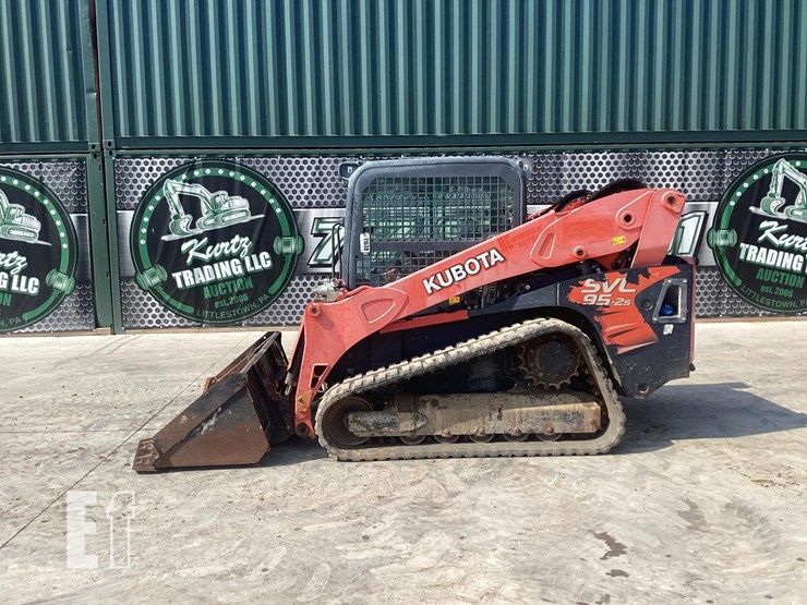 2018-kubota-svl95-2s-image-1