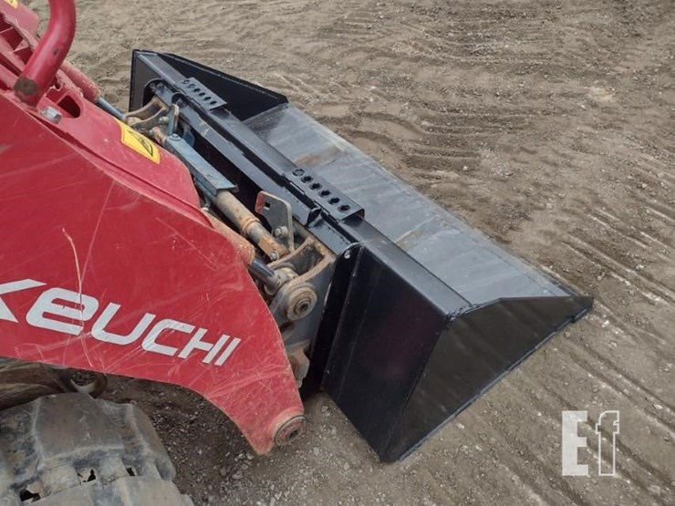 takeuchi-tl10v2-image-17