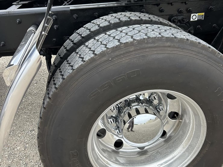 2019-kenworth-t800-image-20