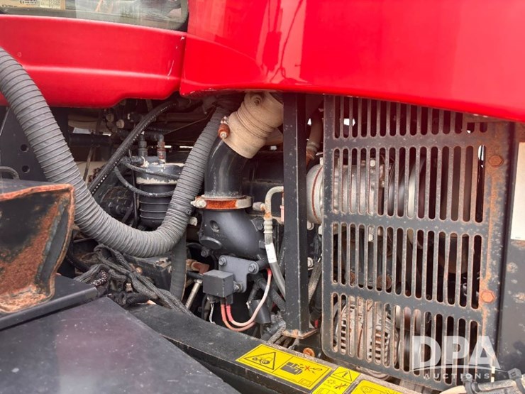 2015-case-ih-titan-3540-image-52