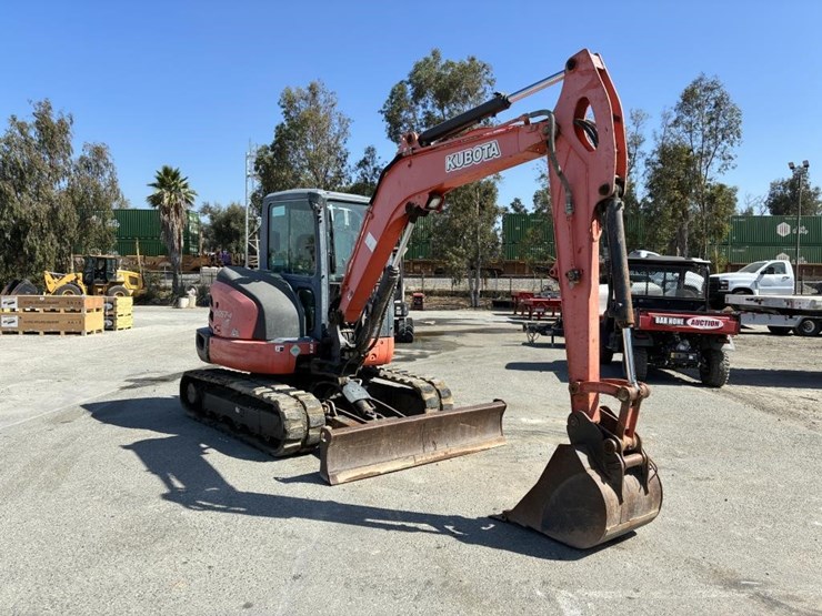 2014-kubota-kx057-4-image-2