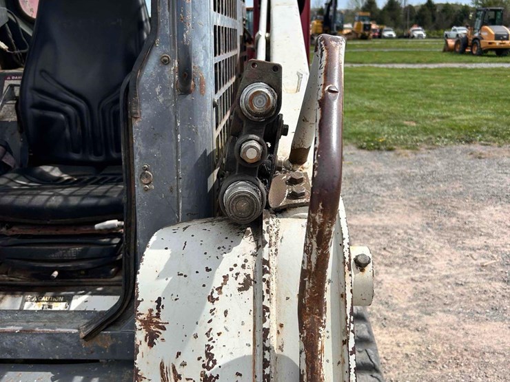 takeuchi-tl140-image-10