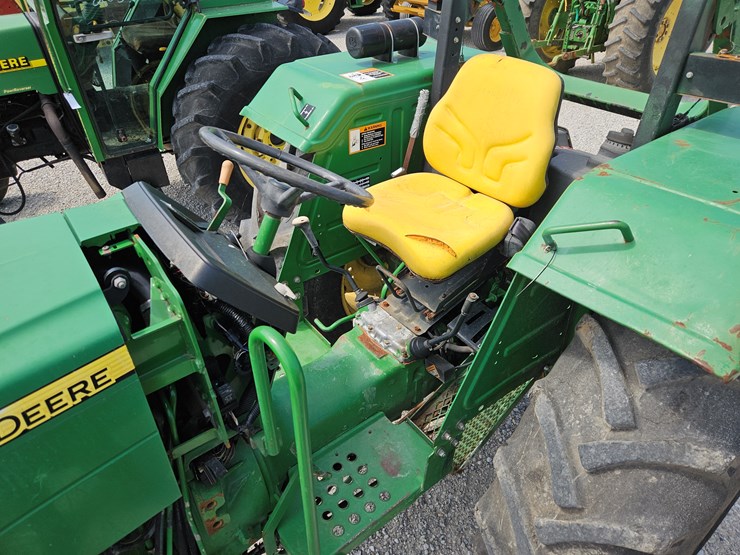 2011-john-deere-5055d-image-7