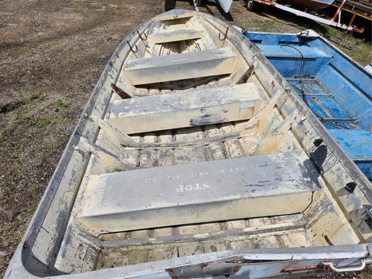 #2530-•-15'-aluminum-boat-image-8