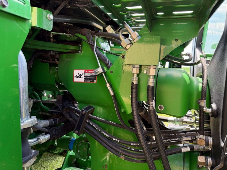 2021-john-deere-9570rx-image-78